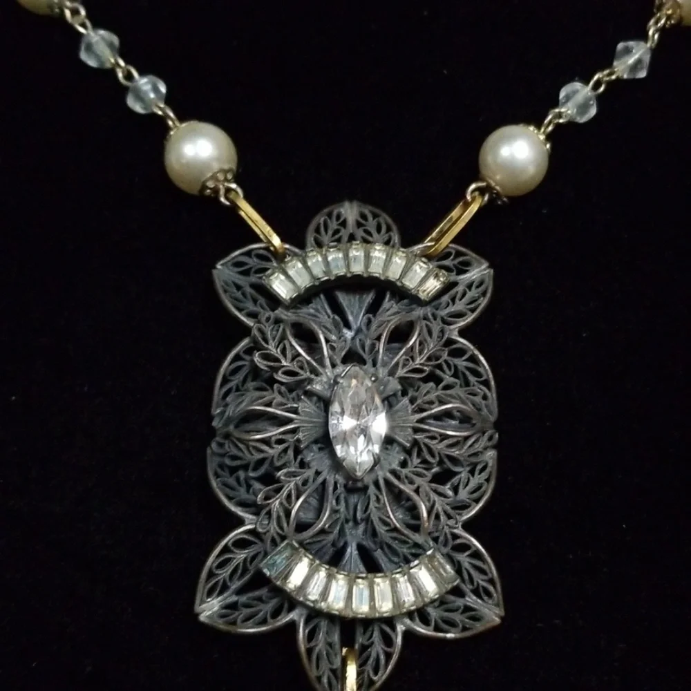 Repurposed Vintage Necklace 1920s Art Deco Faux Pearl Hand Crafted - Picture 11 of 12
